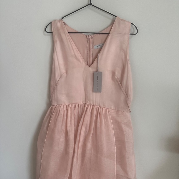 NWT Morgane Le Fay Silk Rosemary Gown in Pink - Picture 3 of 8